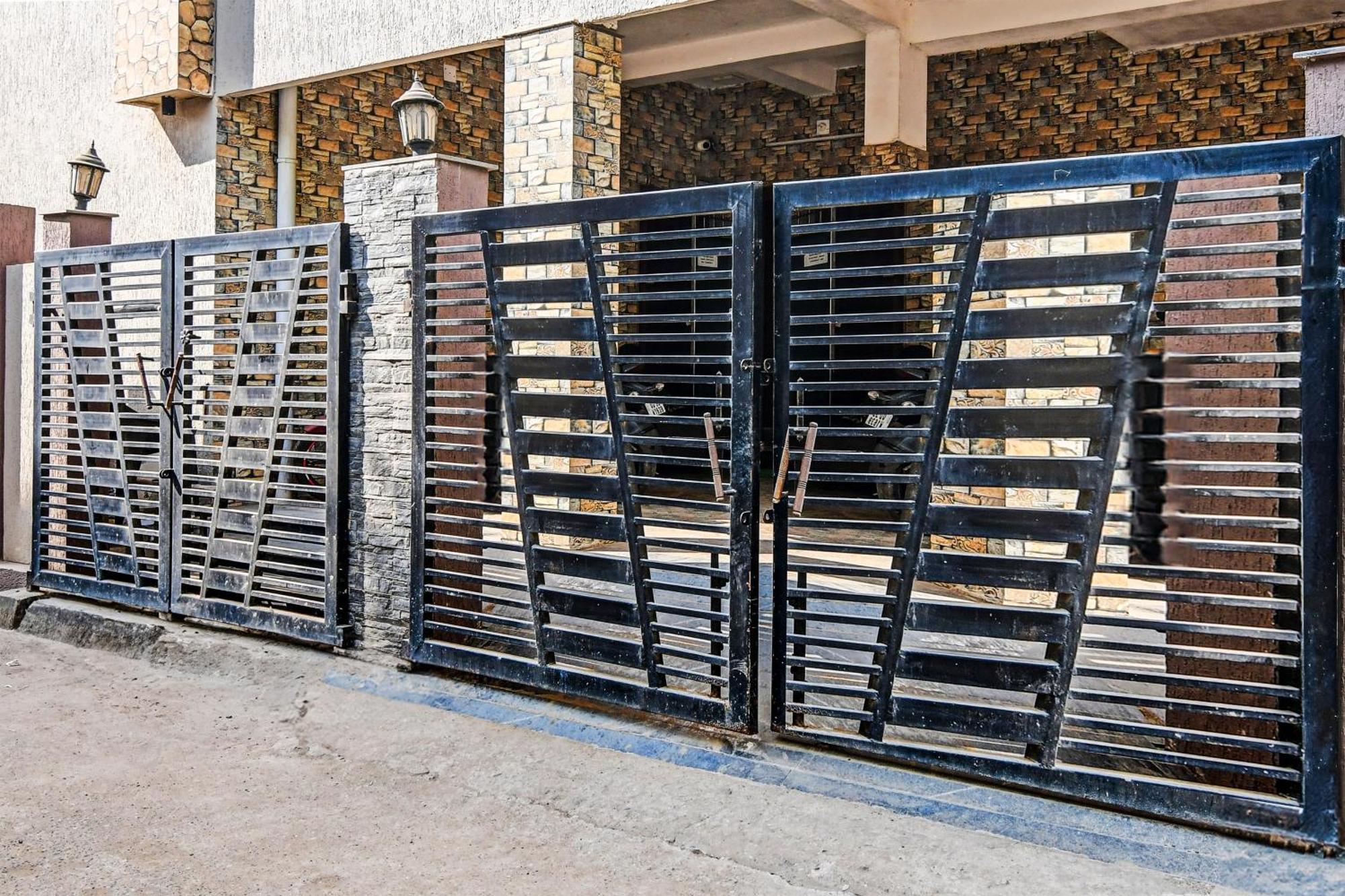 Hotel O Home Bm-X Khandagiri المظهر الخارجي الصورة